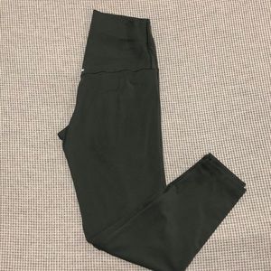 Arie Olive green leggings